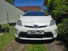 https://riyasewana.com/uploads/toyota-prius-s-2013-2512413912162.jpg