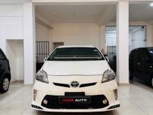 Toyota Prius S Touring 2013 Car