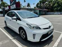 https://riyasewana.com/uploads/toyota-prius-s-2013-2612584212032.jpg
