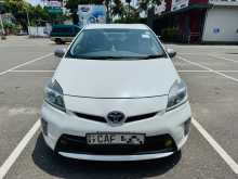 Toyota Prius S My Cordination 2013 Car
