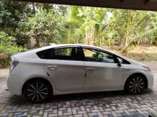 https://riyasewana.com/uploads/toyota-prius-s-2013-2617390612754.jpg