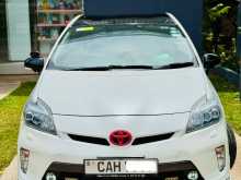 https://riyasewana.com/uploads/toyota-prius-s-2013-268434312352.jpg