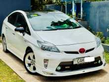 Toyota Prius S Touring 2013 Car