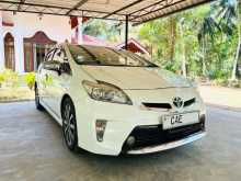 https://riyasewana.com/uploads/toyota-prius-s-2013-308522712032.jpg
