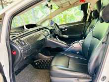 https://riyasewana.com/uploads/toyota-prius-s-2013-308522712163.jpg