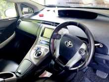 https://riyasewana.com/uploads/toyota-prius-s-2013-413191312704.jpg