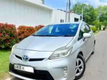 Toyota Prius S Led 2013 Car