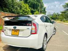 https://riyasewana.com/uploads/toyota-prius-s-2013-714172012033.jpg