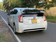 https://riyasewana.com/uploads/toyota-prius-s-2013-721322212323.jpg