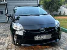 Toyota Prius S LED 2013 Car