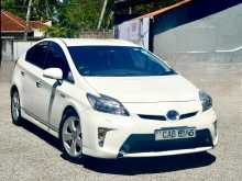 Toyota Prius S Touring 2013 Car
