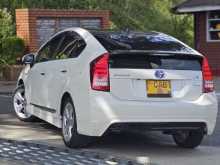 https://riyasewana.com/uploads/toyota-prius-s-2013-920430312772.jpg