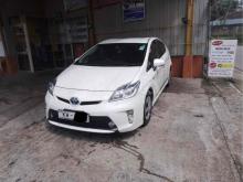 https://riyasewana.com/uploads/toyota-prius-s-2013462224852.jpg