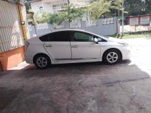 https://riyasewana.com/uploads/toyota-prius-s-2013462324424.jpg