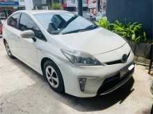 Toyota Prius S LED 2014 Car