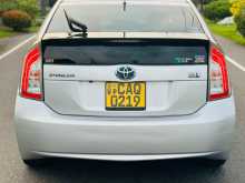 https://riyasewana.com/uploads/toyota-prius-s-2014-1518314912632.jpg