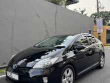 https://riyasewana.com/uploads/toyota-prius-s-2014-1613541412362.jpg