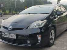 Toyota Prius S 2014 Car