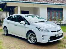 Toyota Prius S Led 2014 Car