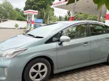 https://riyasewana.com/uploads/toyota-prius-s-2014-279274312032.jpg