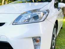 Toyota Prius S Led 2014 Car