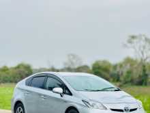 Toyota Prius S LED 2014 Car