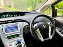 https://riyasewana.com/uploads/toyota-prius-s-2014-76345112824.jpg