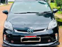 Toyota Prius S Led 2014 Car