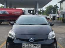 Toyota Prius S Grade 2015 Car