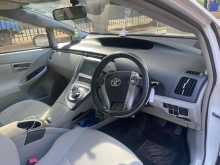 https://riyasewana.com/uploads/toyota-prius-s-2018562322463.jpg