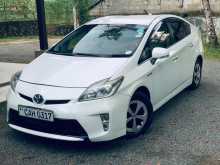 Toyota Prius S LED 2013 Car