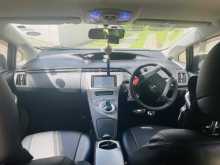 https://riyasewana.com/uploads/toyota-prius-s-2110581522022.jpg