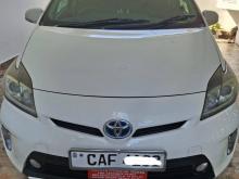 Toyota Prius S 2014 Car