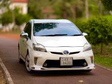 Toyota Prius S Touring 2010 Car