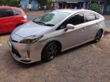 https://riyasewana.com/uploads/toyota-prius-s-211930344952.jpg