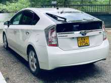 https://riyasewana.com/uploads/toyota-prius-s-212201324902.jpg