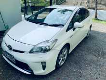 Toyota Prius S Touring 2012 Car