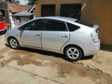 https://riyasewana.com/uploads/toyota-prius-s-21532074142.jpg
