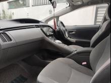 https://riyasewana.com/uploads/toyota-prius-s-216490717595.jpg