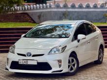 Toyota Prius S LED 2014 Car