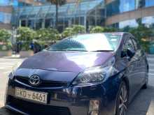 Toyota Prius S Touring 2010 Car