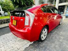 https://riyasewana.com/uploads/toyota-prius-s-221029436844.jpg