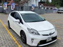 Toyota Prius S Limited 2012 Car
