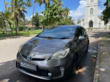 Toyota Prius S Grade - My Coordination 2013 Car