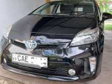 Toyota Prius S Touring 2013 Car
