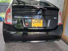 https://riyasewana.com/uploads/toyota-prius-s-22901214882.jpg