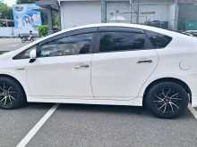 https://riyasewana.com/uploads/toyota-prius-s-231508134793.jpg