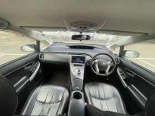 https://riyasewana.com/uploads/toyota-prius-s-23638496786.jpg