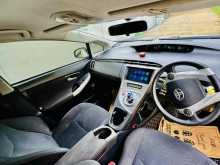 https://riyasewana.com/uploads/toyota-prius-s-240393922923.jpg