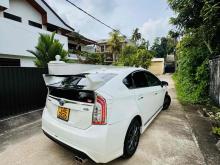 https://riyasewana.com/uploads/toyota-prius-s-240402124063.jpg